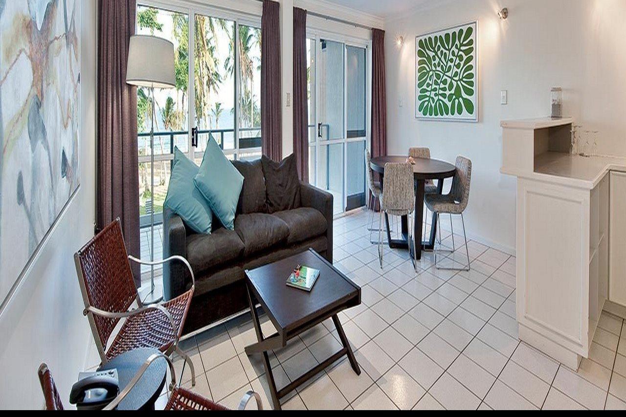 Castaways Resort & Spa On Mission Beach Exteriör bild