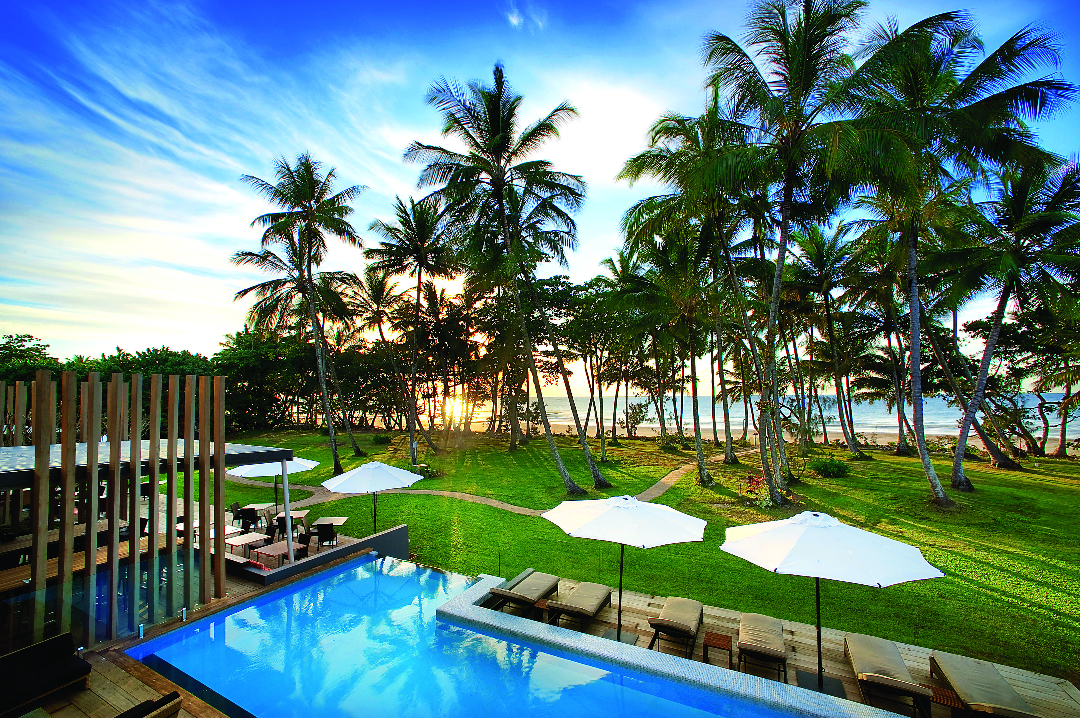 Castaways Resort & Spa On Mission Beach Exteriör bild