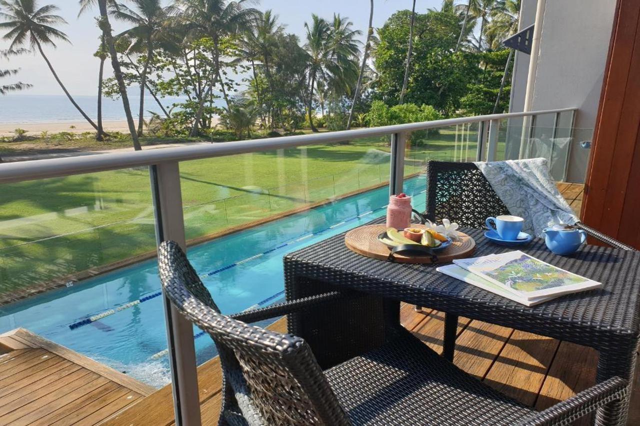 Castaways Resort & Spa On Mission Beach Exteriör bild