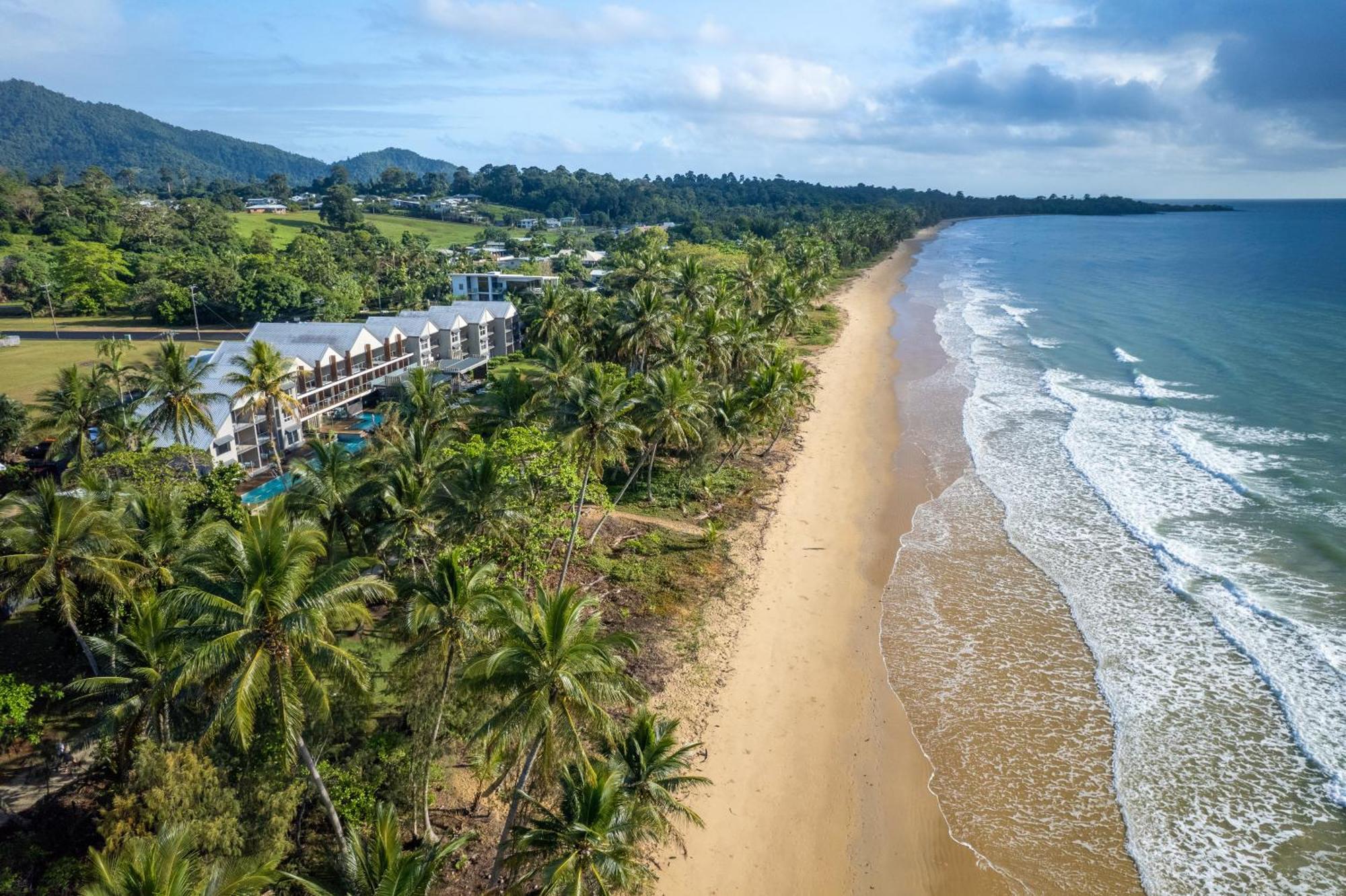 Castaways Resort & Spa On Mission Beach Exteriör bild