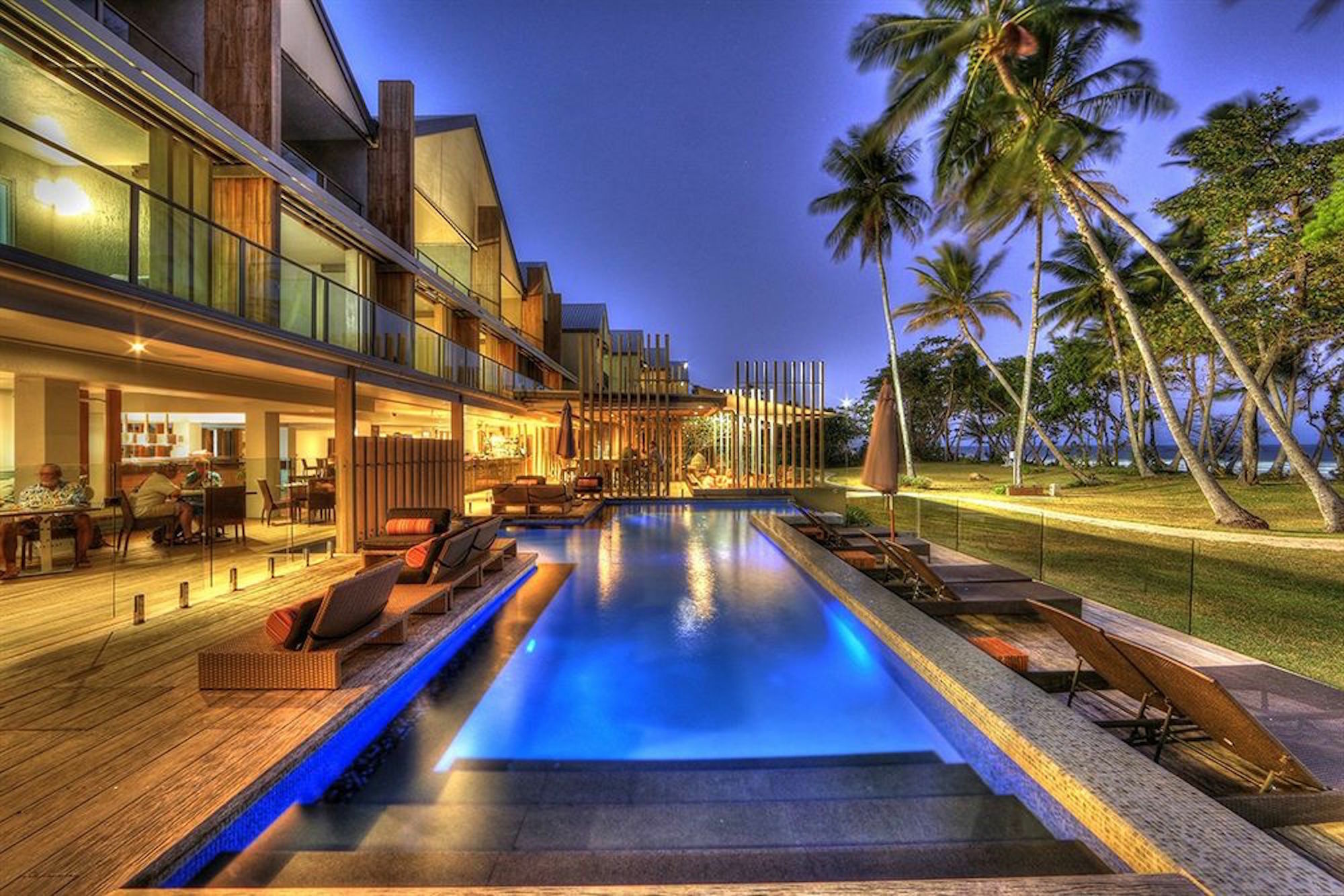 Castaways Resort & Spa On Mission Beach Exteriör bild